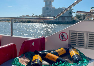 Gambas y vino del condado | Excursiones en barco