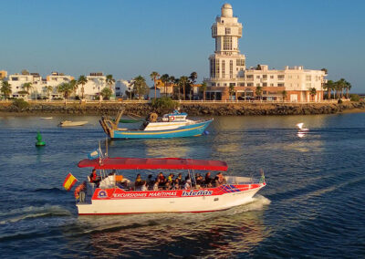 Paseos en barco 2026 | Excursiones Marítimas Isleñas