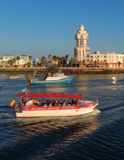 Paseos en barco 2026 | Excursiones Marítimas Isleñas